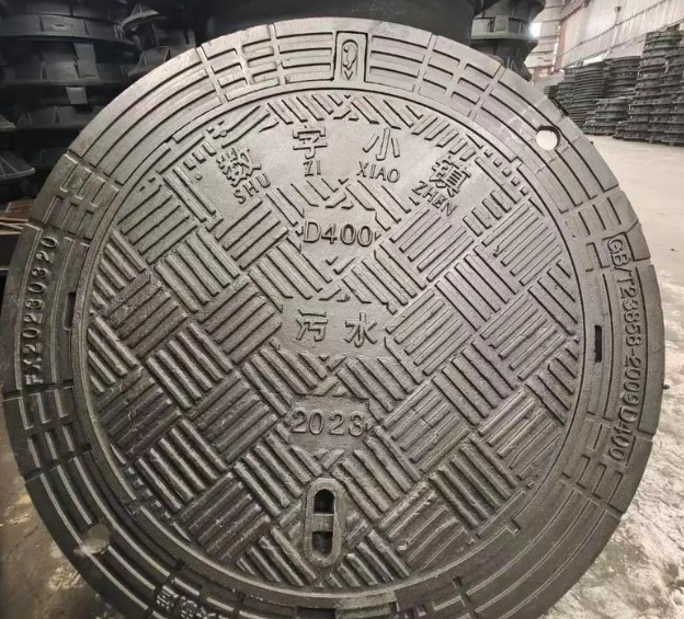 十月田镇球墨铸铁防沉降井盖展示